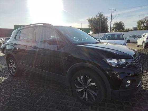 VOLKSWAGEN T-CROSS 1.0 200 TSI TOTAL FLEX AUTOMÁTICO VOLKSWAGEN T-CROSS 1.0 200 TSI TOTAL FLEX AUTOMÁTICO